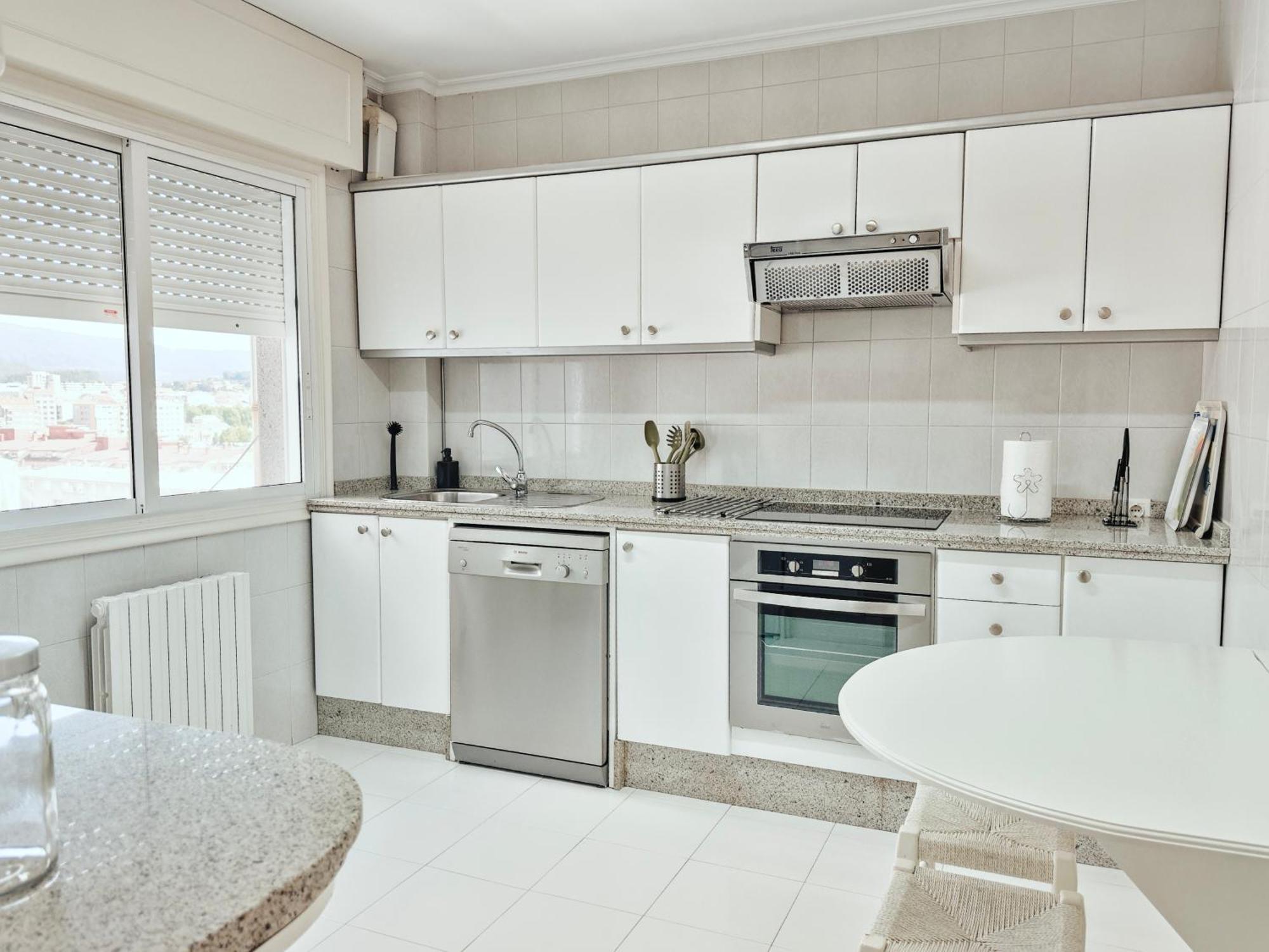 Apartamentos Pontevedra San Salvador de Poio Ngoại thất bức ảnh