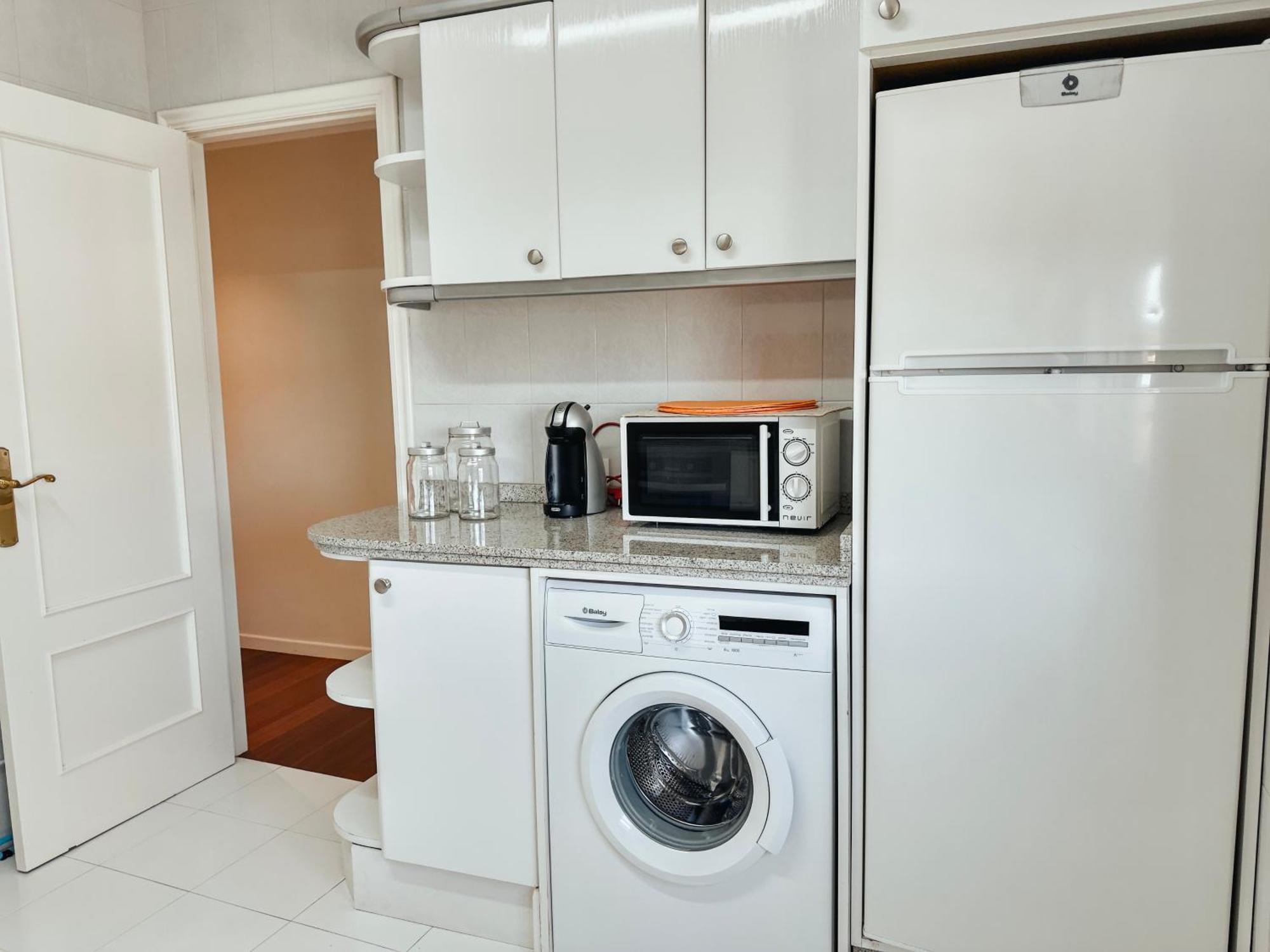 Apartamentos Pontevedra San Salvador de Poio Ngoại thất bức ảnh