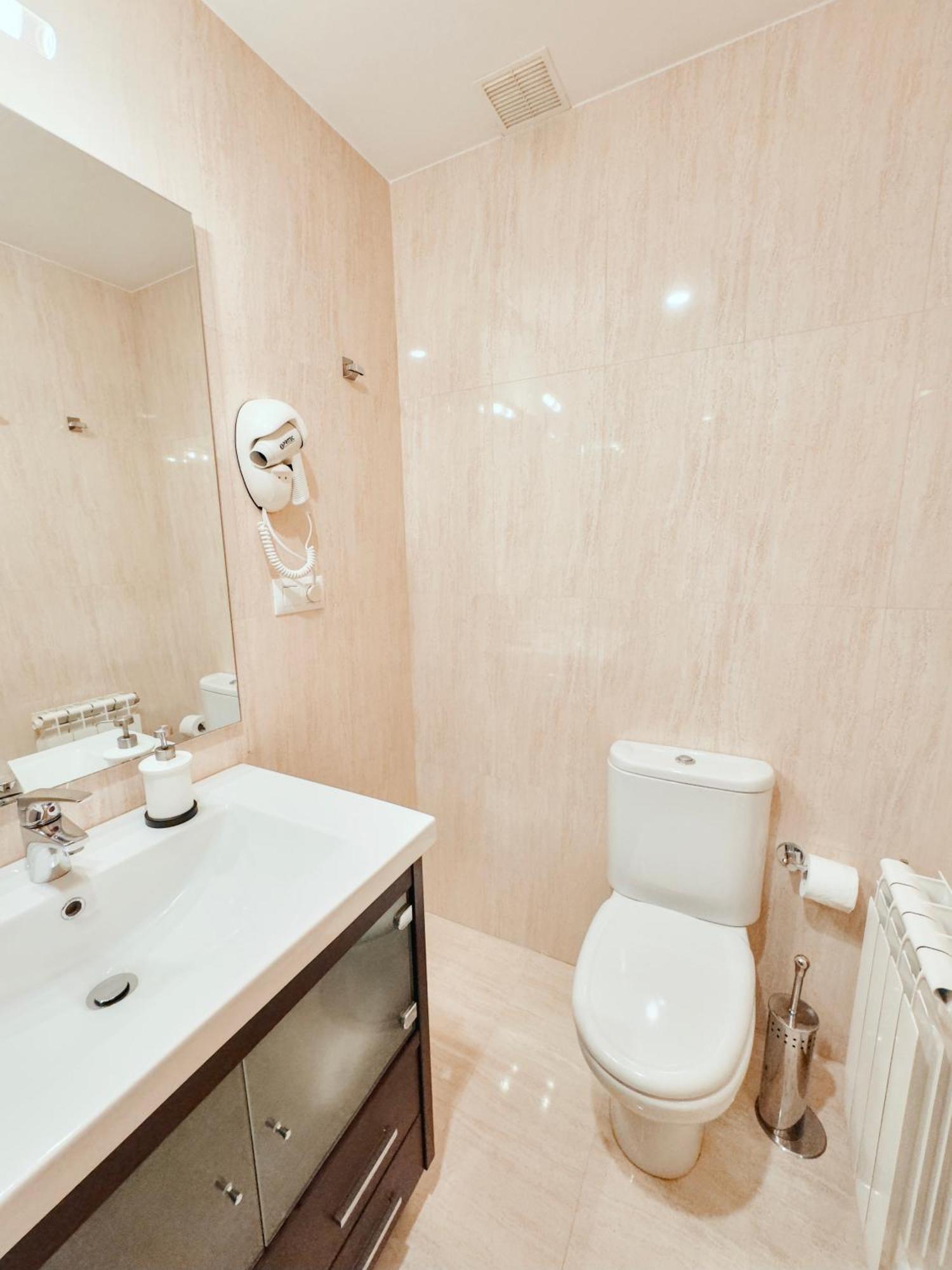 Apartamentos Pontevedra San Salvador de Poio Ngoại thất bức ảnh