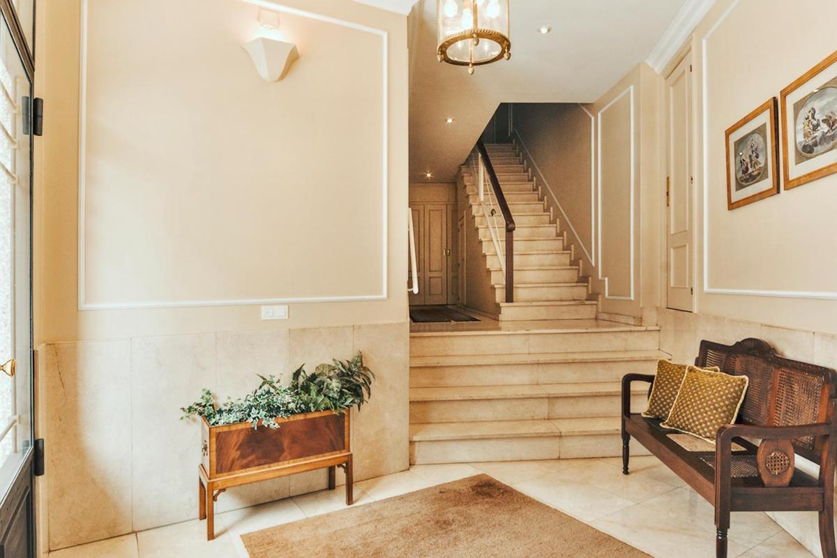 Apartamentos Pontevedra San Salvador de Poio Ngoại thất bức ảnh