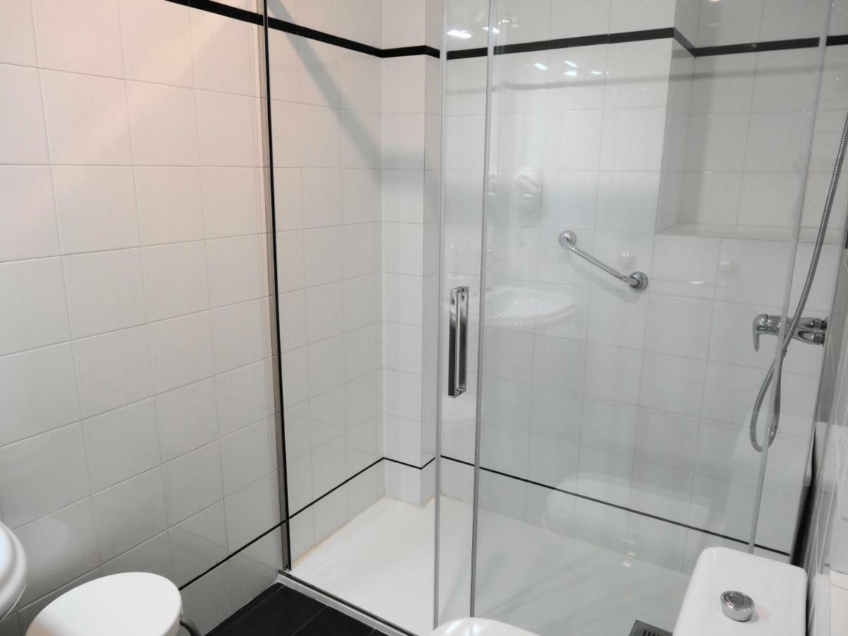 Apartamentos Pontevedra San Salvador de Poio Ngoại thất bức ảnh