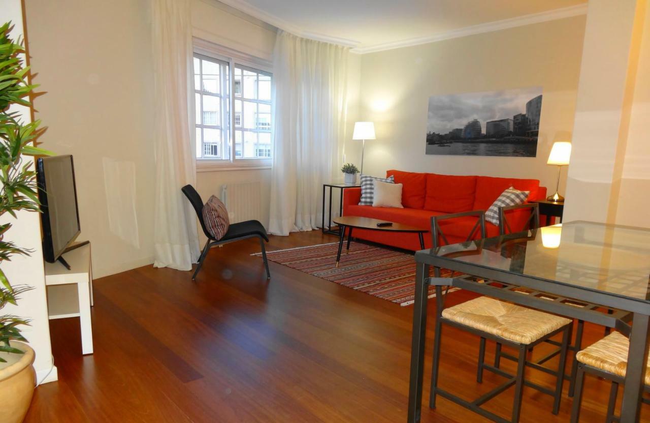 Apartamentos Pontevedra San Salvador de Poio Ngoại thất bức ảnh